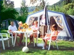 ingerichte bungalowtent